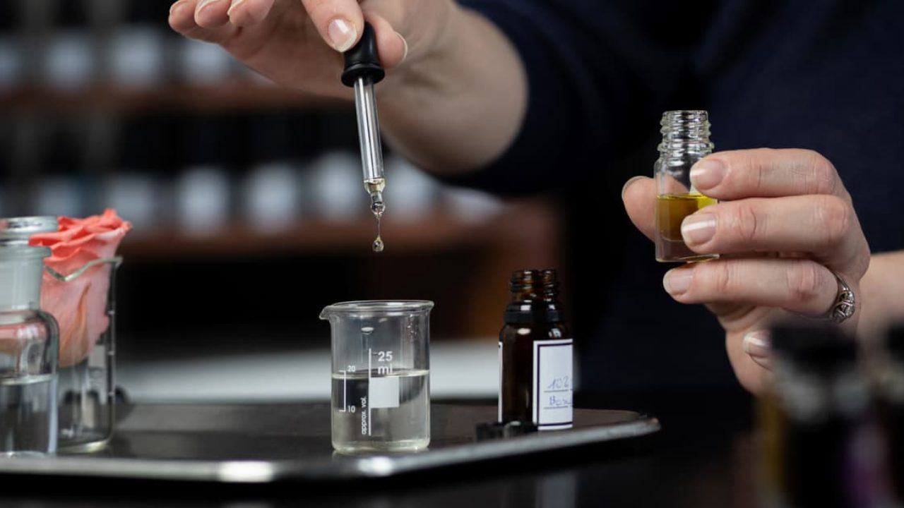 luxury fragrance dubai